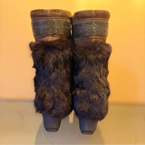 Coach Maryann Angora Brown Suede Fur PomPom Wedge Heel Boots - Picture 2 of 6
